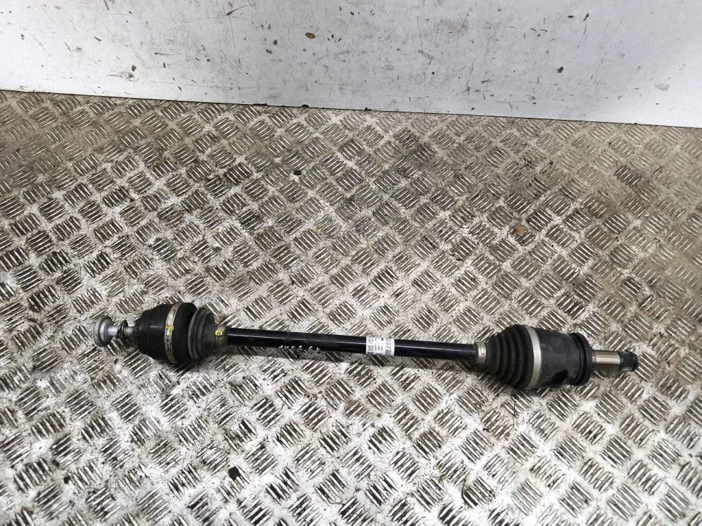 Rear driveshaft 9884801