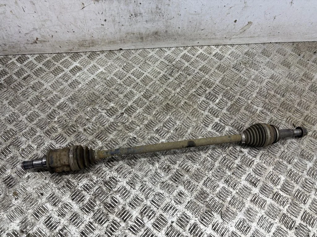 Rear driveshaft – right