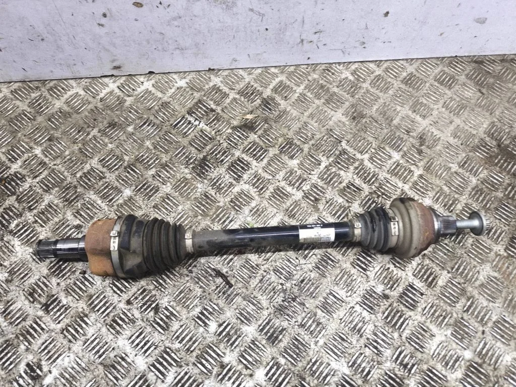 Tagumine pooltelg 1EA501201F