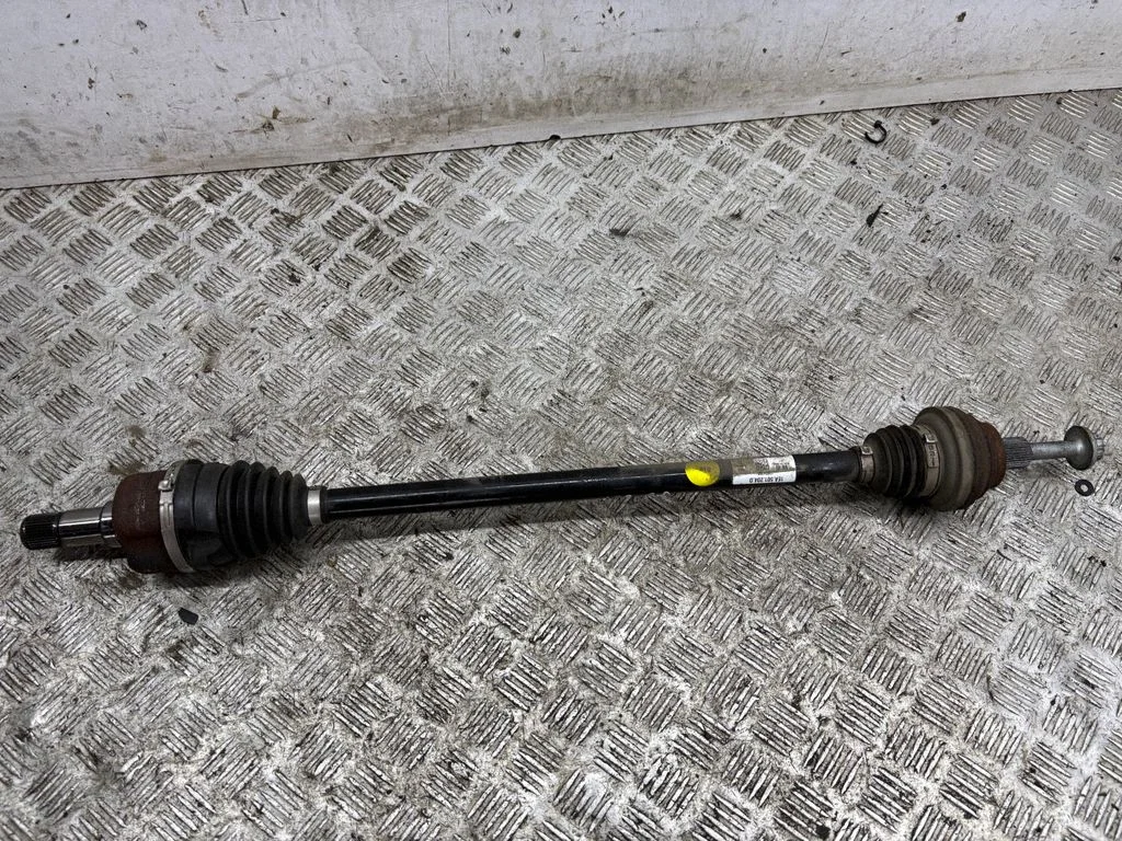 Tagumine pooltelg 1AE501204D