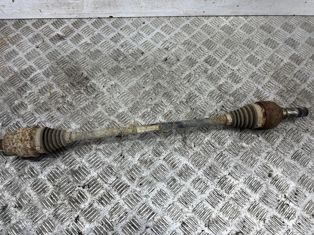 Rear driveshaft – left