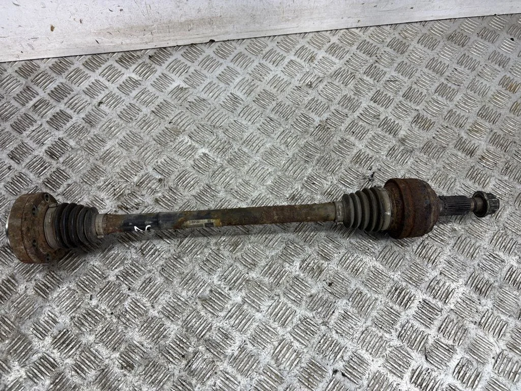 Rear driveshaft 7L8501201