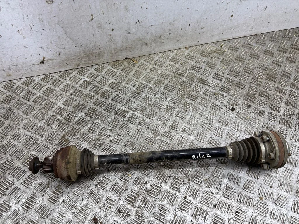 Rear driveshaft 8R0501203C