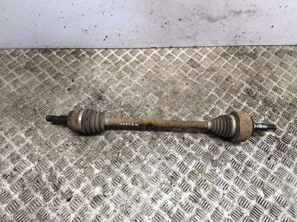 Rear driveshaft – right