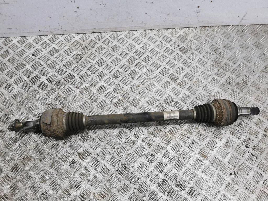 Tagumine pooltelg – Porsche Cayenne (92A) (2010-2017)