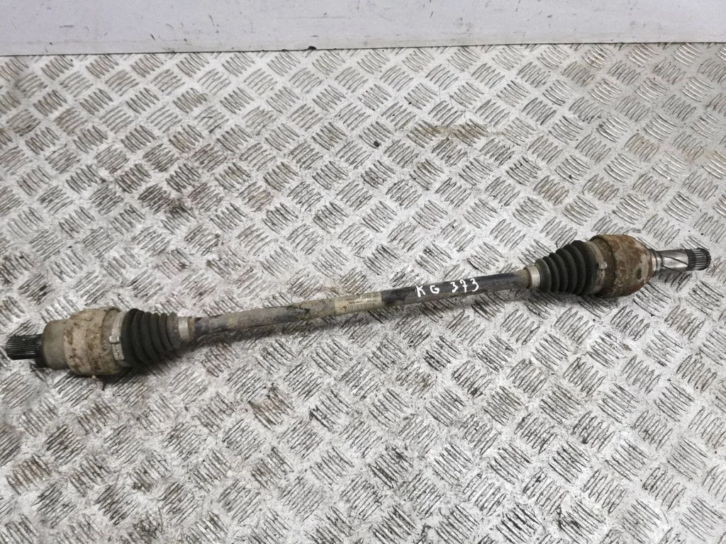 Rear driveshaft T021205