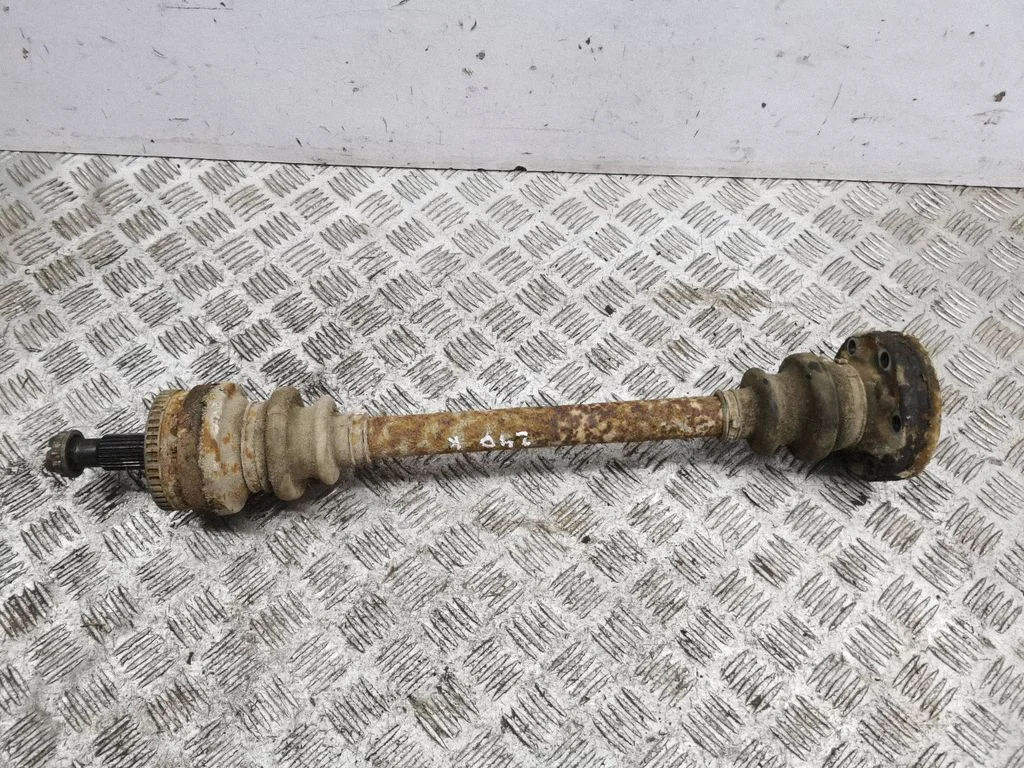 Rear driveshaft – left