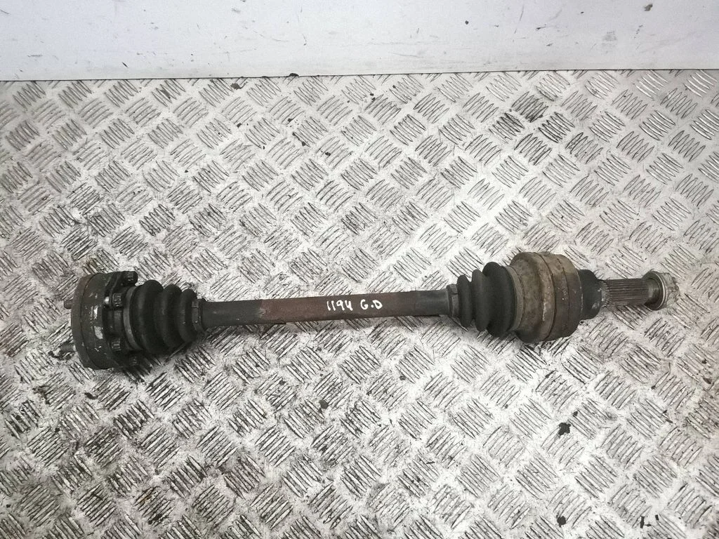 Rear driveshaft – right