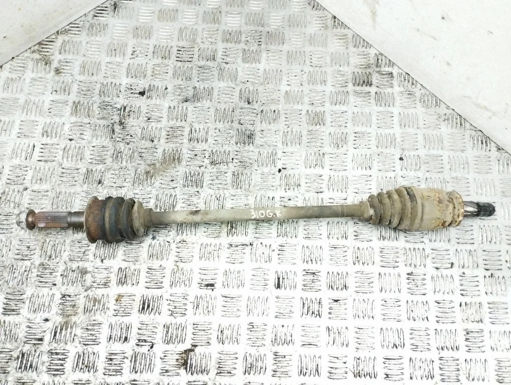Rear driveshaft