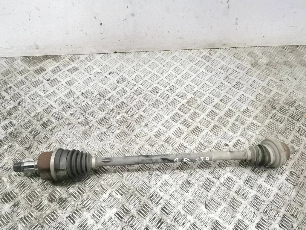 Rear driveshaft 1EA501204G