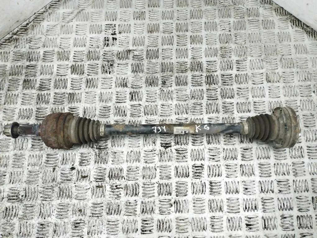 Tagumine pooltelg 7L8501201