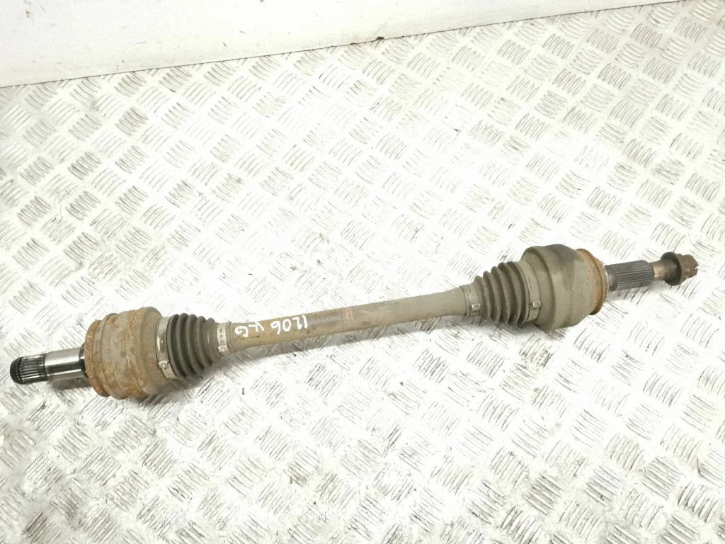 Rear driveshaft – left