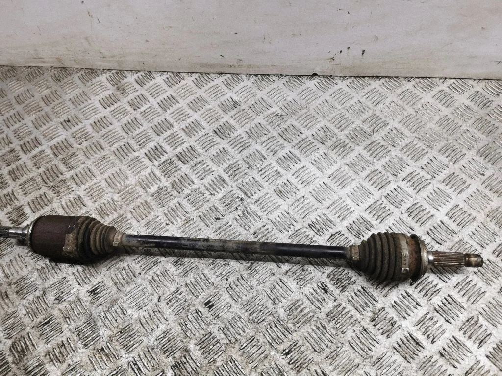 Rear driveshaft – left