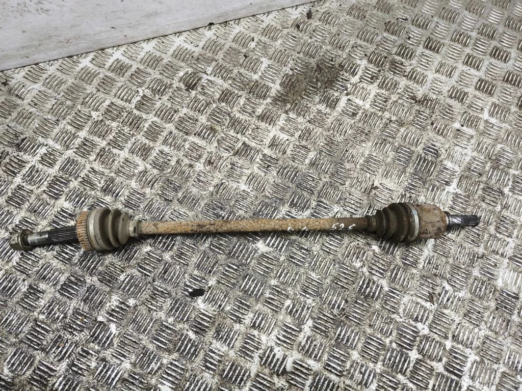 Rear driveshaft – right