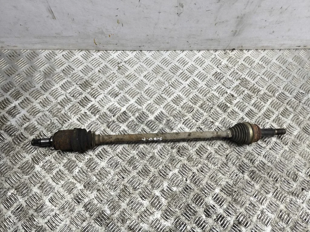 Rear driveshaft – left