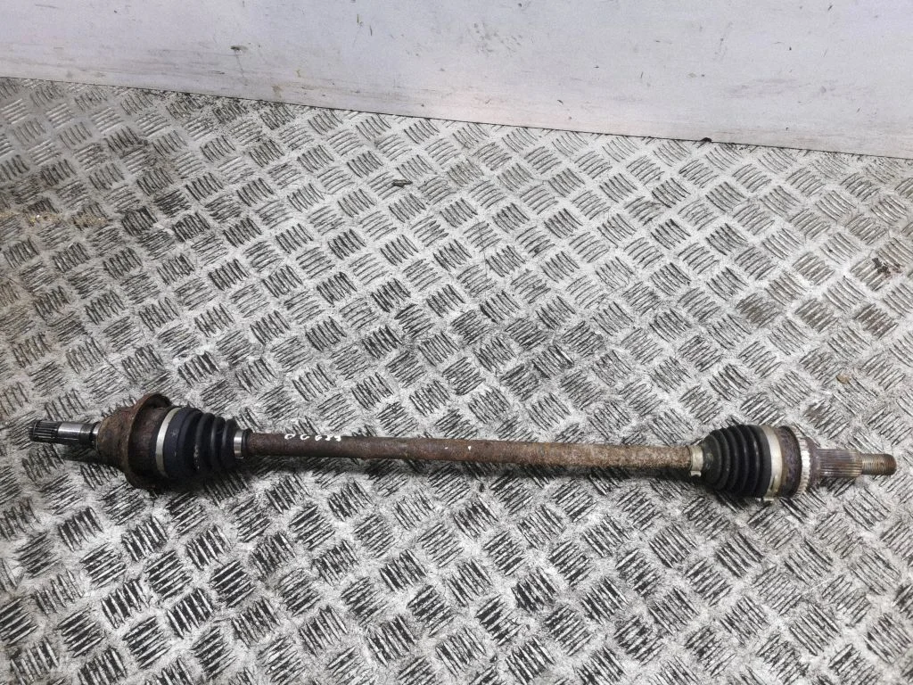 Rear driveshaft – right