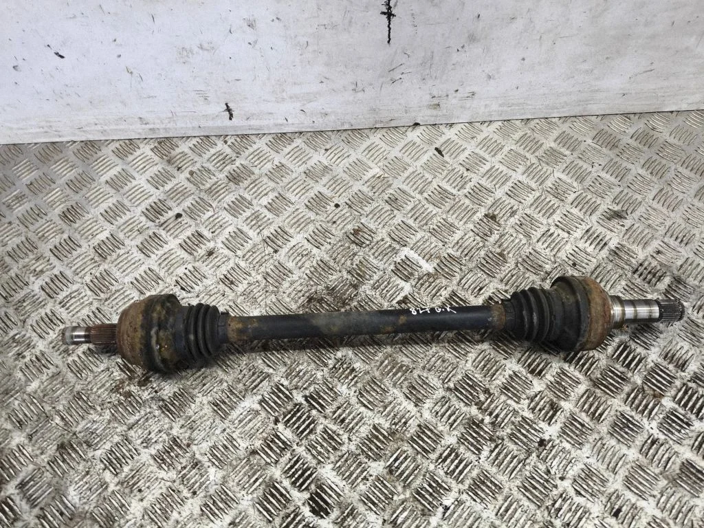 Rear driveshaft – left