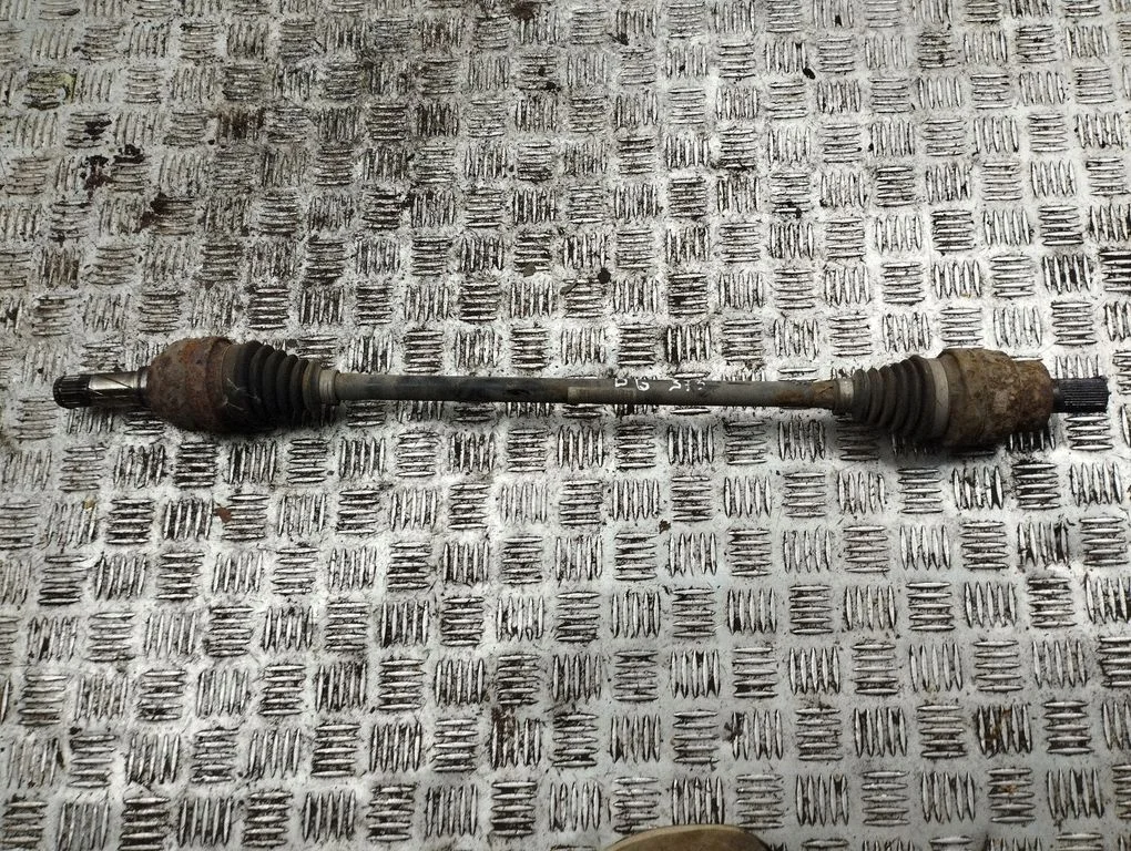 Rear driveshaft – right