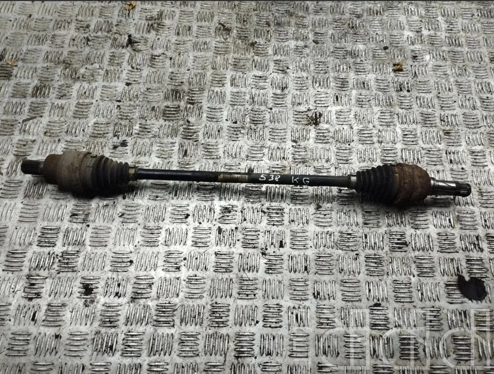 Rear driveshaft P30651528