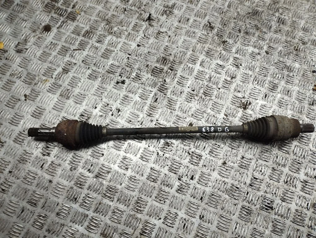 Rear driveshaft P30651528
