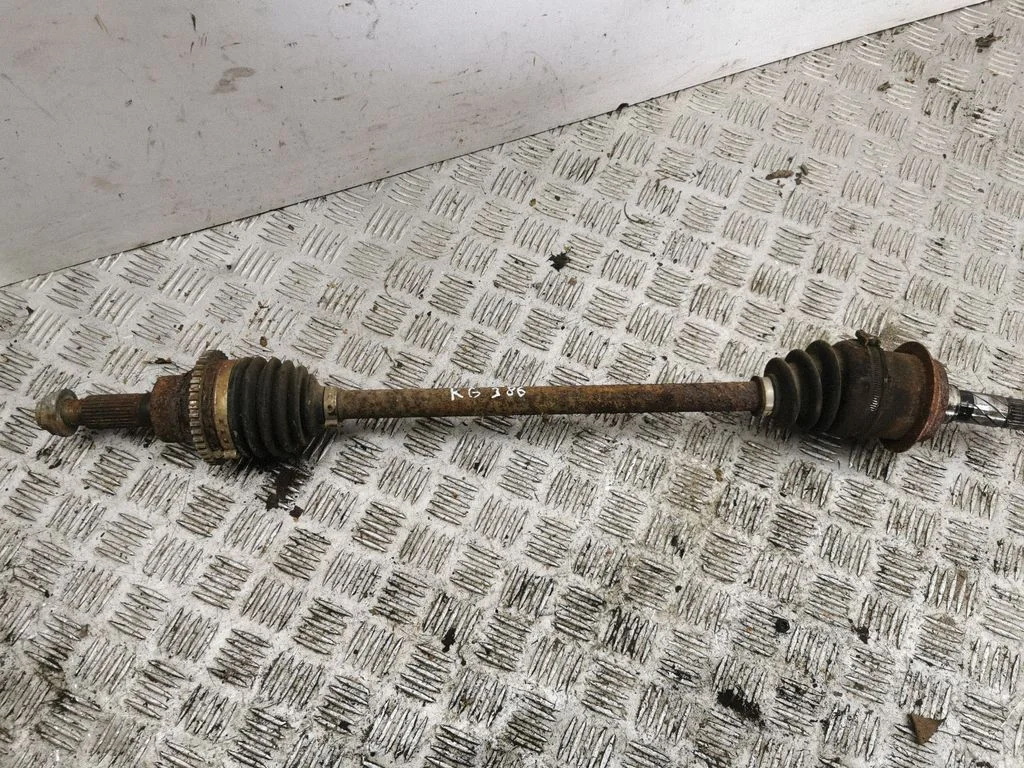 Rear driveshaft – left
