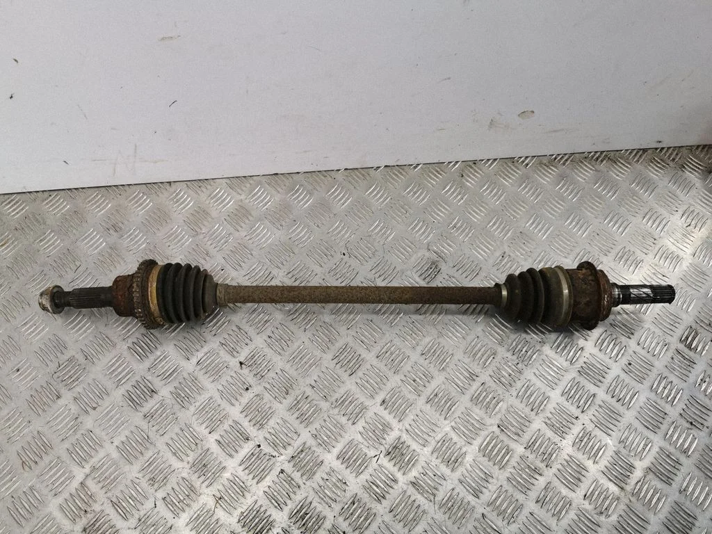 Rear driveshaft – right