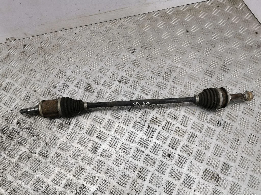 Rear driveshaft – left