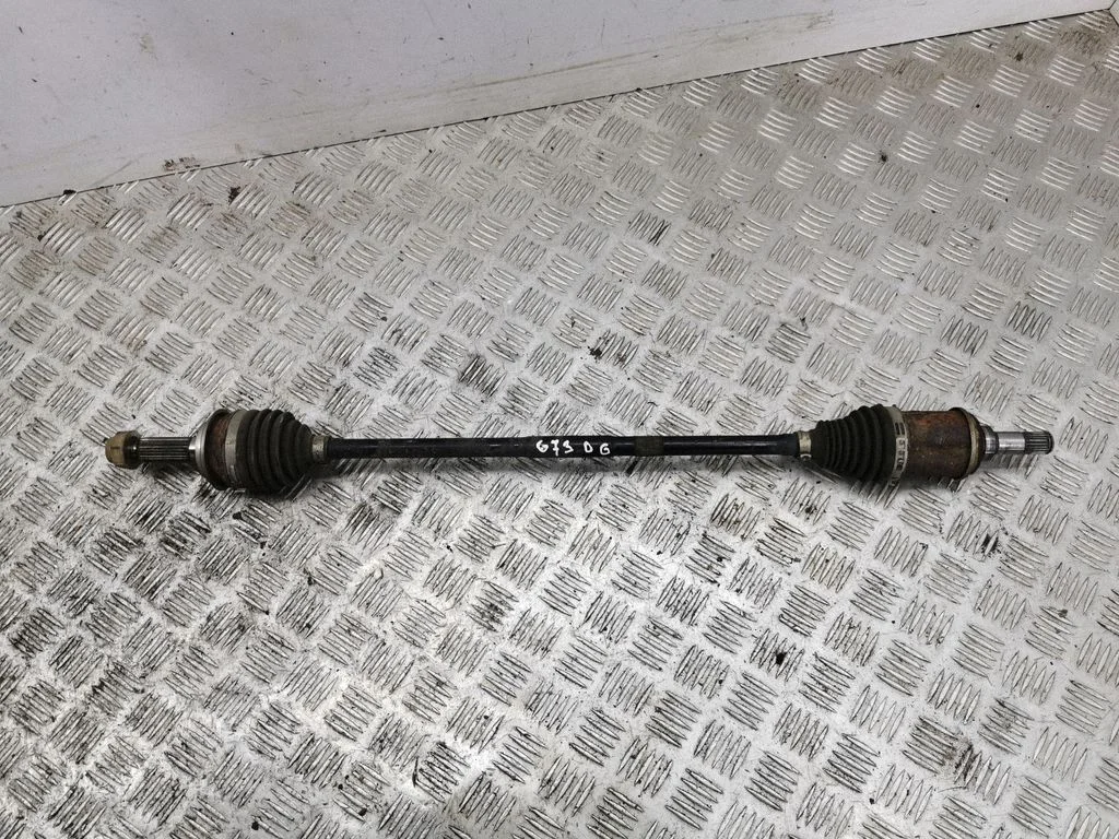 Rear driveshaft – right