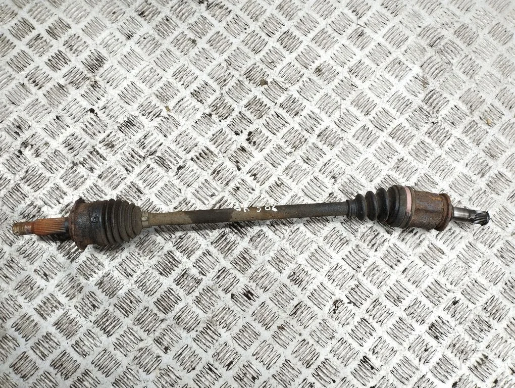 Rear driveshaft – rear left