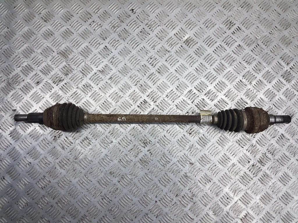 Rear driveshaft