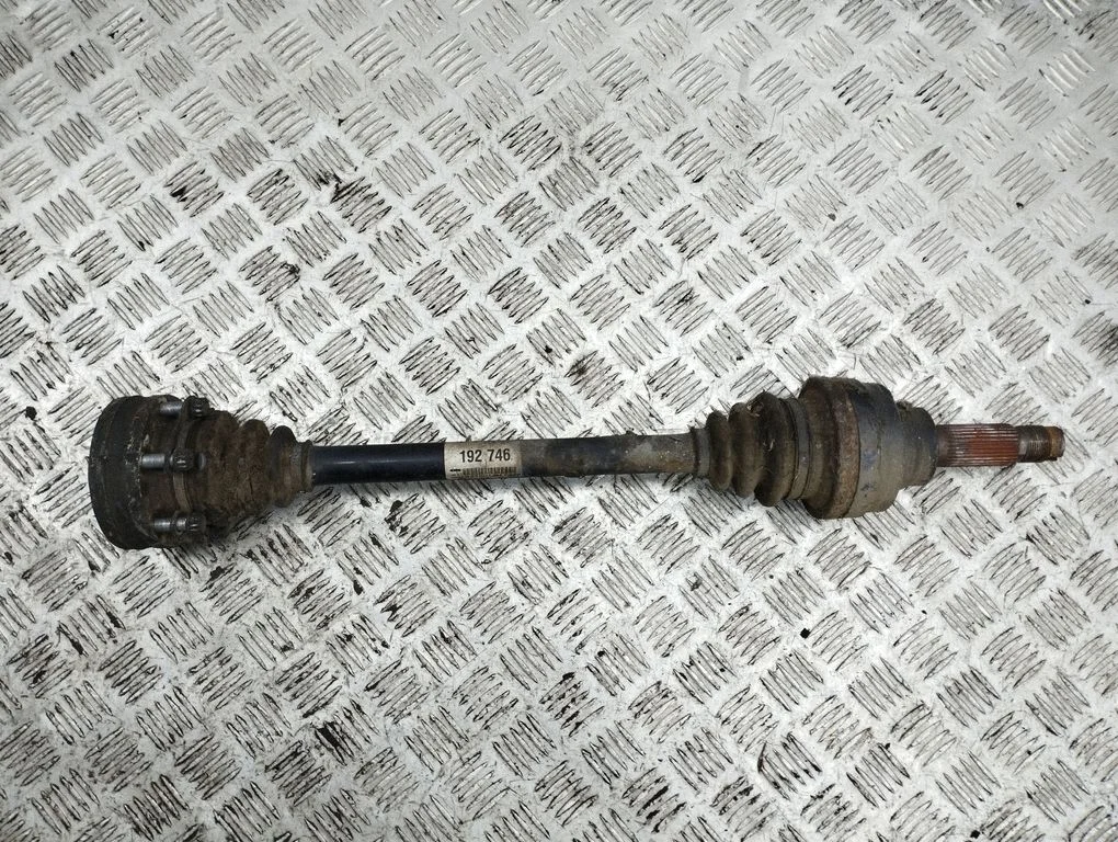 Rear driveshaft 192746