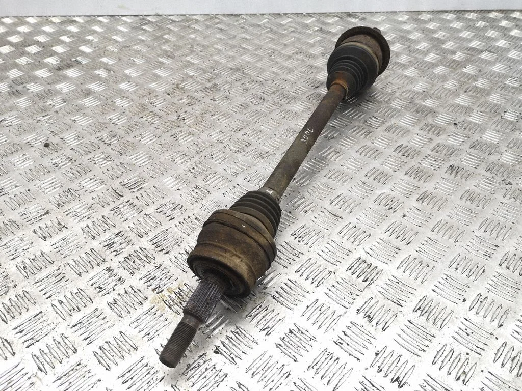 Rear driveshaft – right