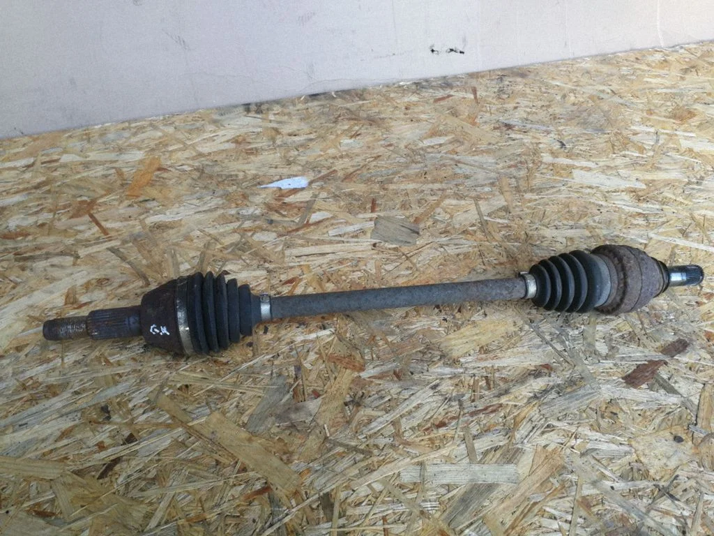 Rear driveshaft – left