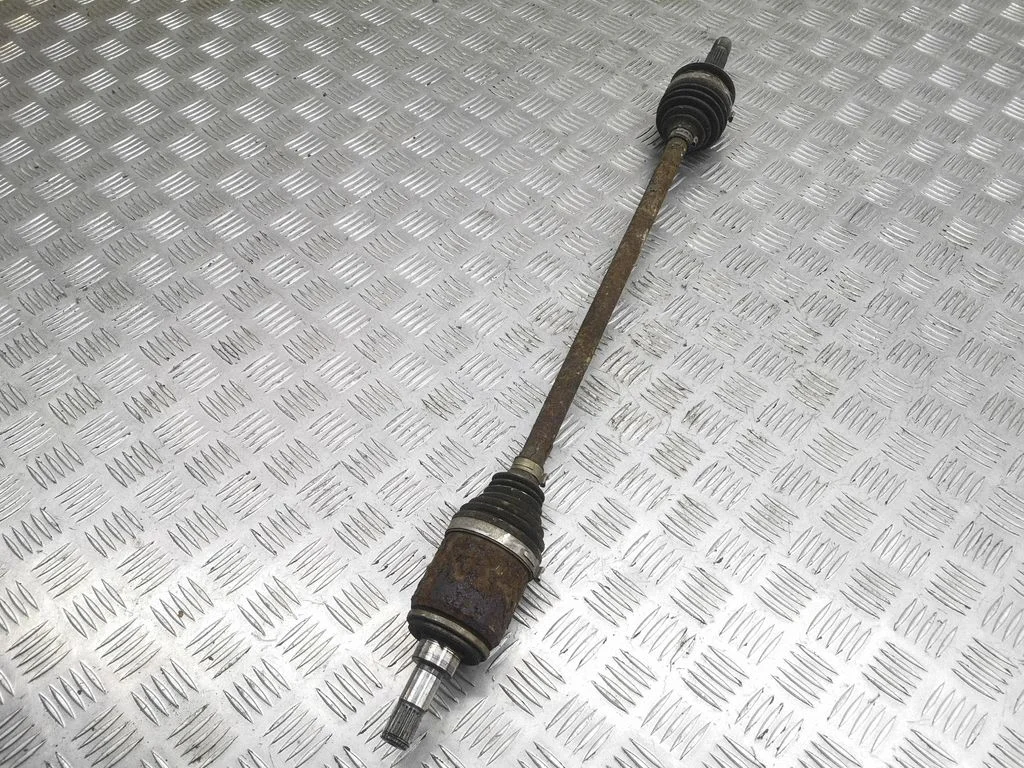 Rear driveshaft – right