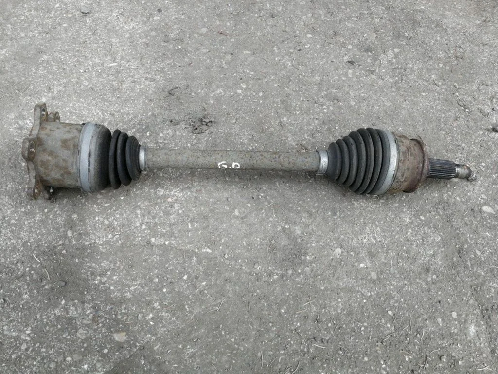 Rear driveshaft – right