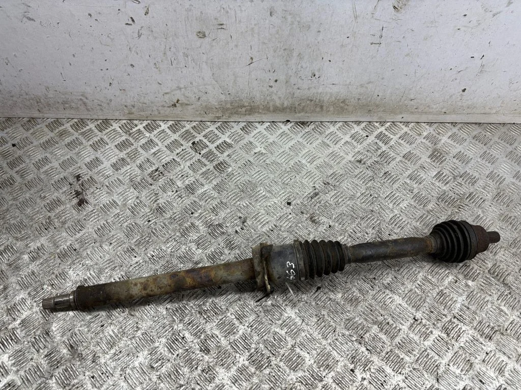 Front driveshaft – right