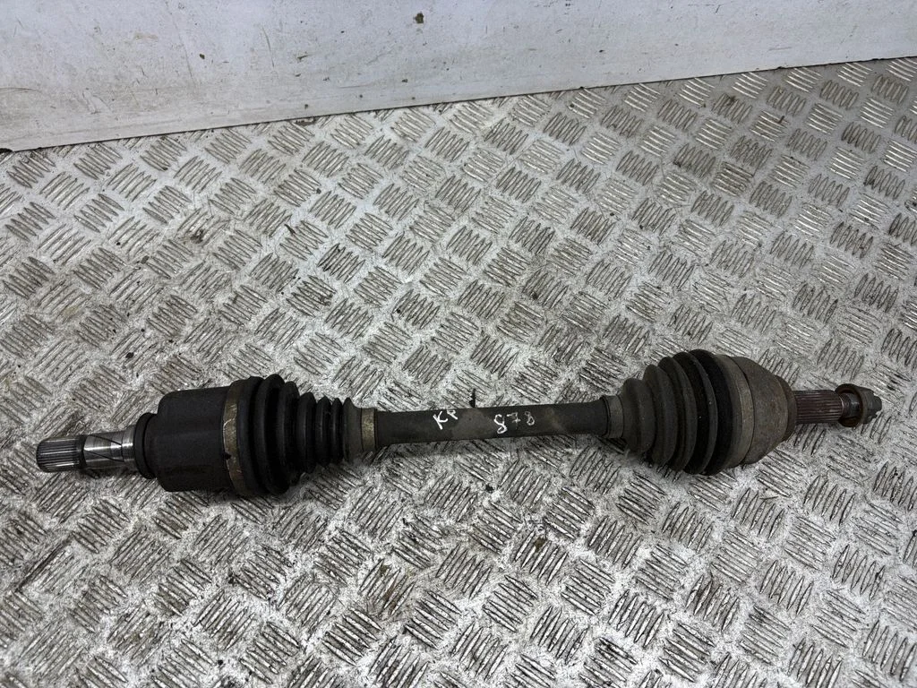 Front driveshaft – left