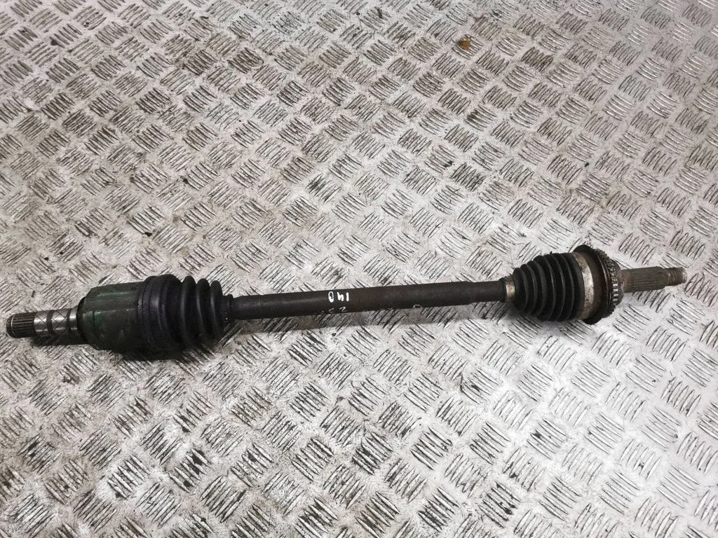 Front driveshaft – right
