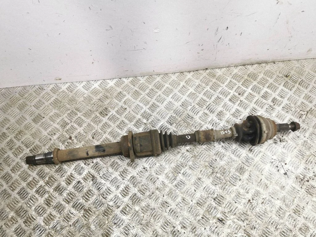 Front driveshaft – right