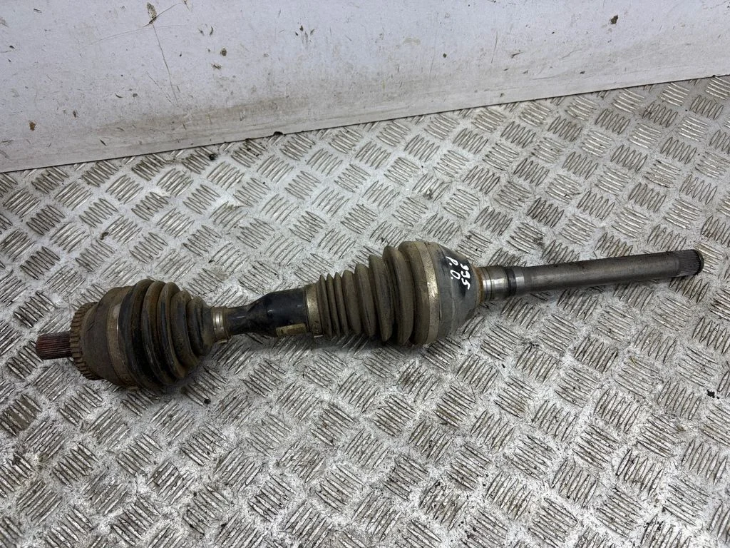 Front driveshaft P30735890