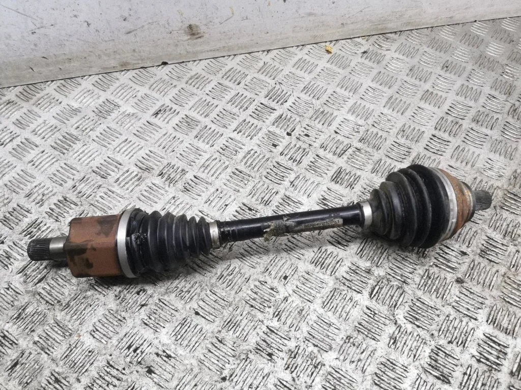 Front driveshaft 3Q0407271CC