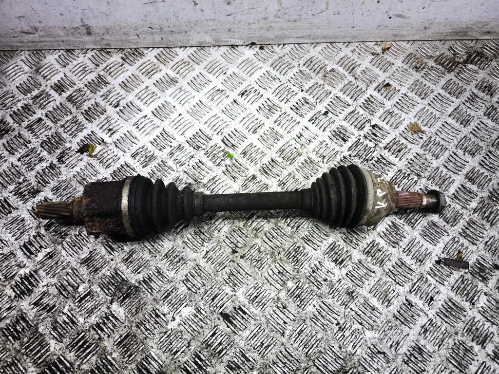 Front driveshaft – left