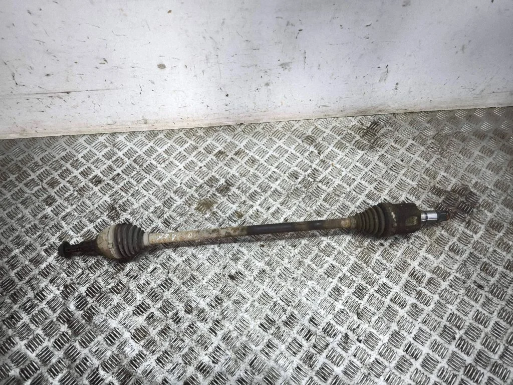 Front driveshaft P04880212AG