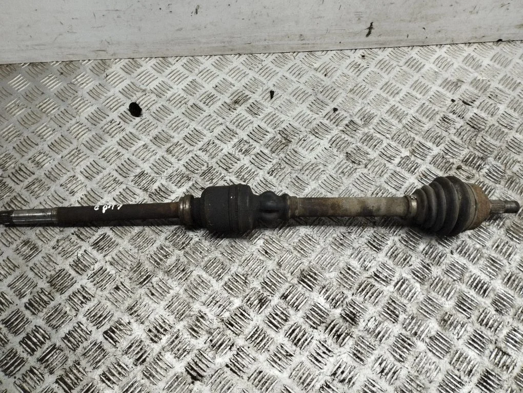 Front driveshaft – right