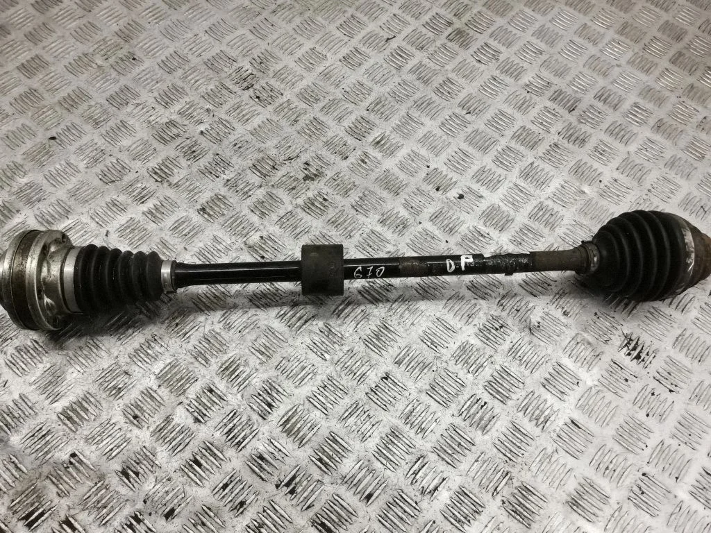 Front driveshaft – right