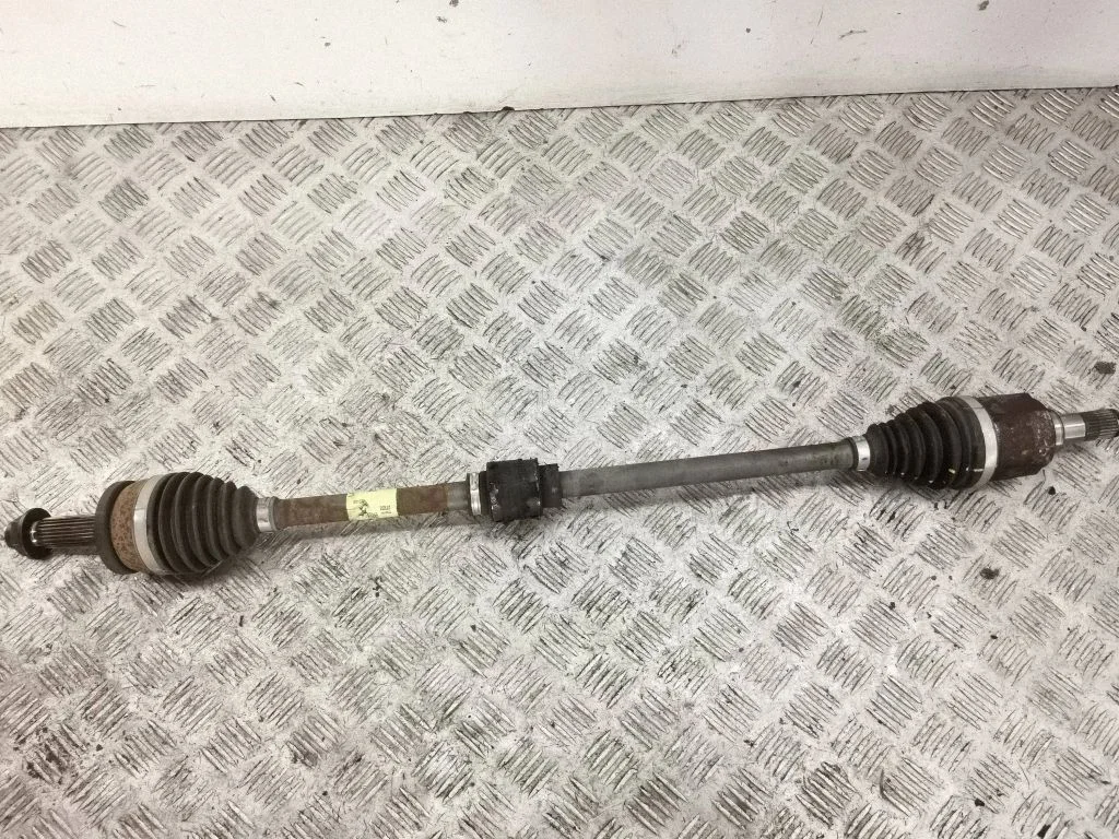 Front driveshaft – right