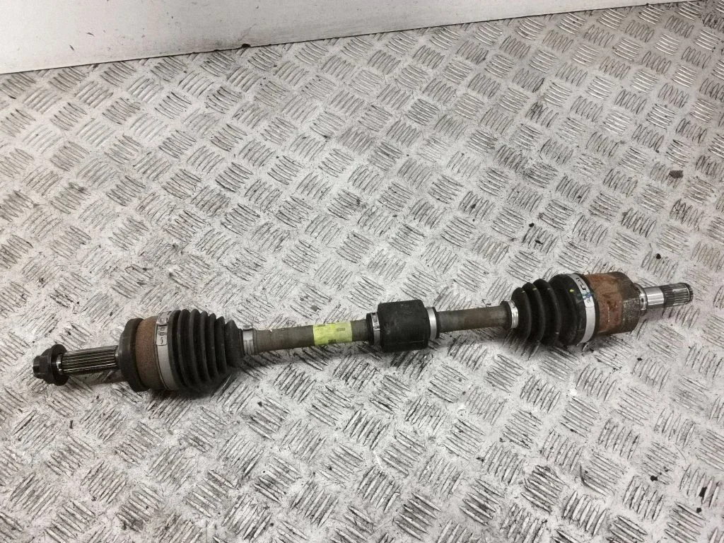 Front driveshaft ML30WF9T1824A
