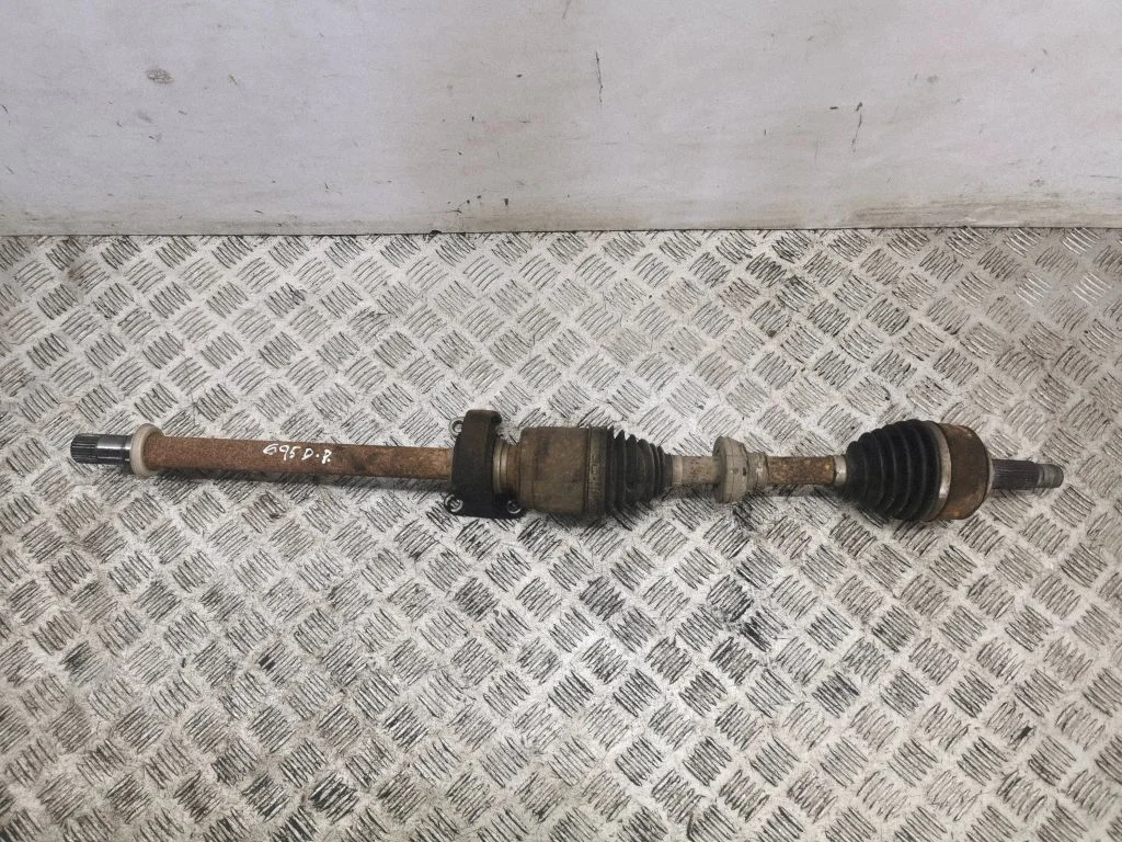 Front driveshaft – right