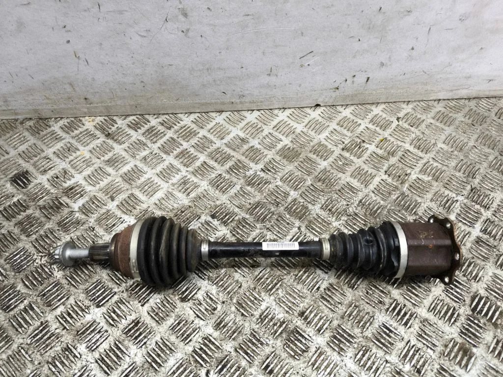 Front driveshaft 5Q0407271DB