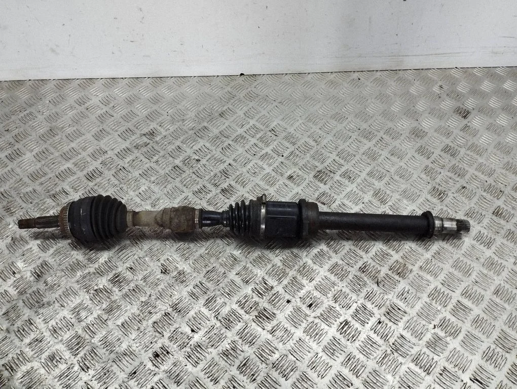 Front driveshaft – right